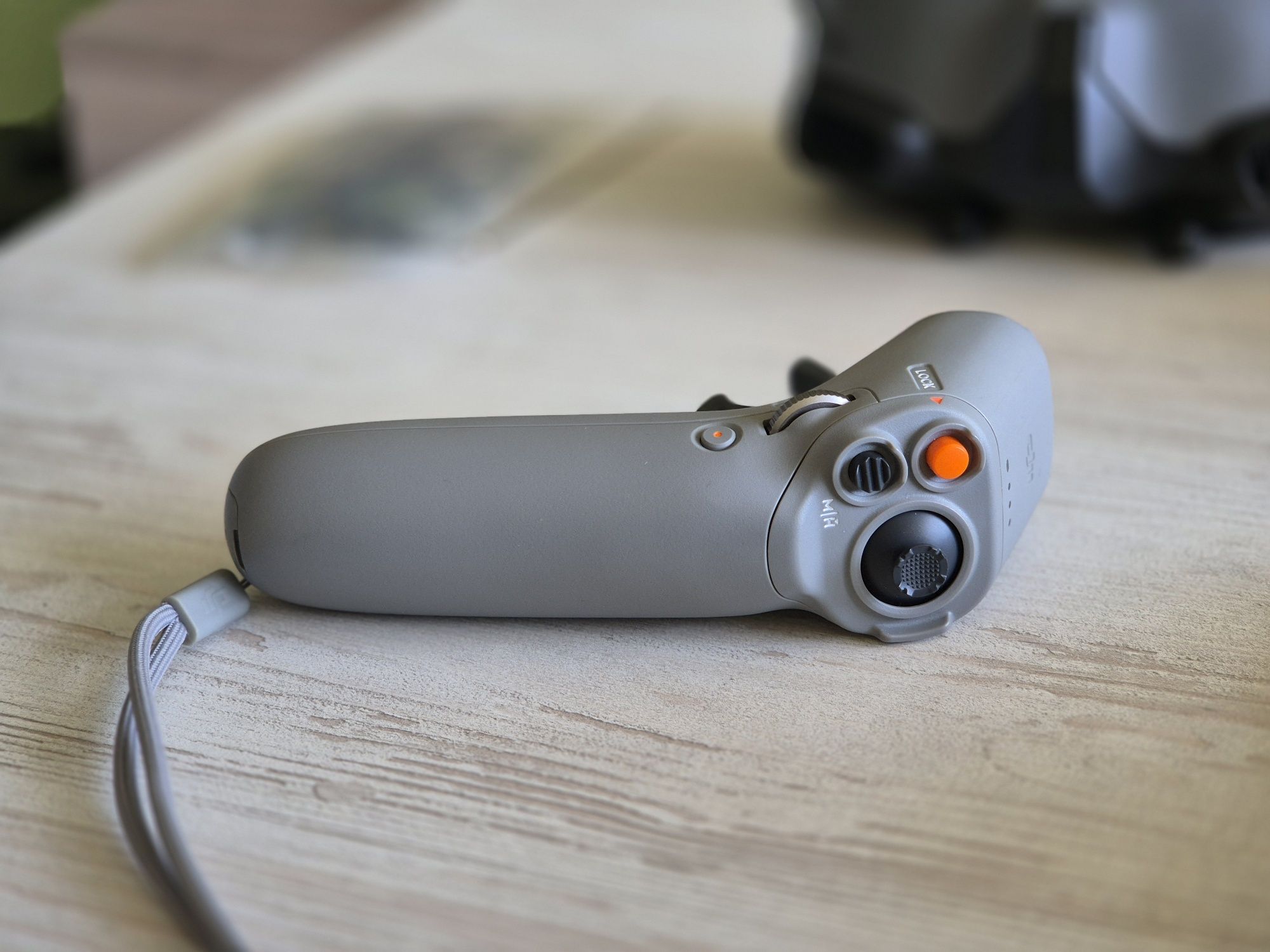 DJI Avata 1 - Pro View + Fly More combo