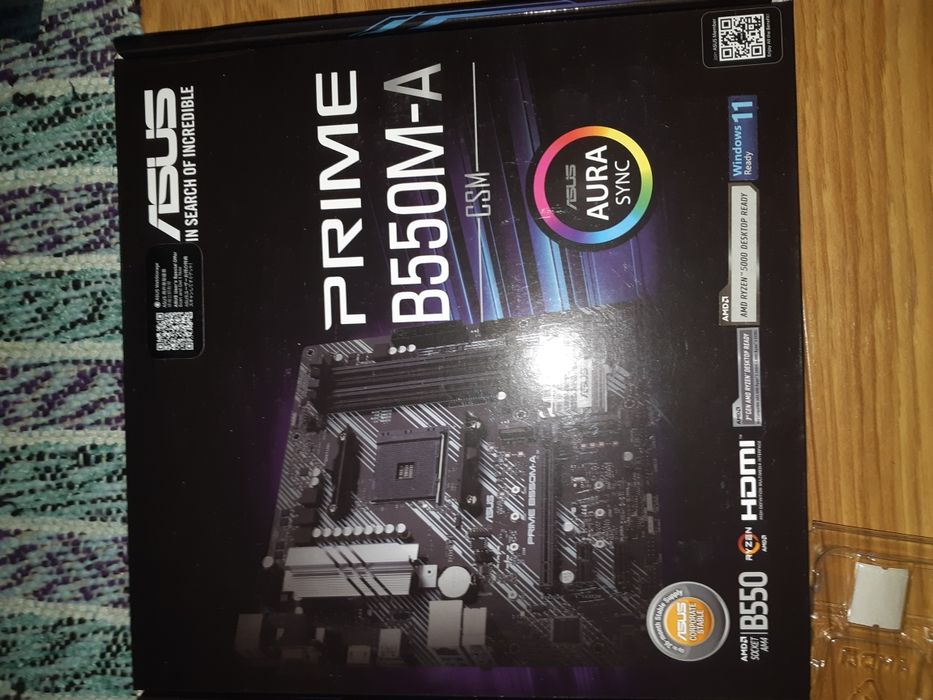 Pc nou facut in ianuarier pe piesee!