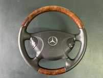 Volan Mercedes-Benz E-class w211 cu lemn și piele