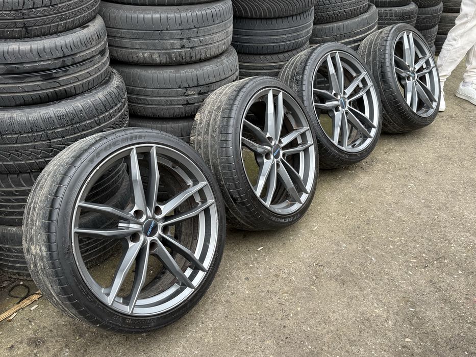 Jante BMW 19” - GMP Italy Swan - Glossy Anthracite - 235 35 19