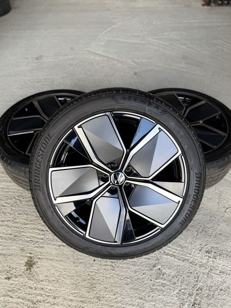 Jante VW Touareg R21 Originale Brigestone 35/2023 Vara 90%