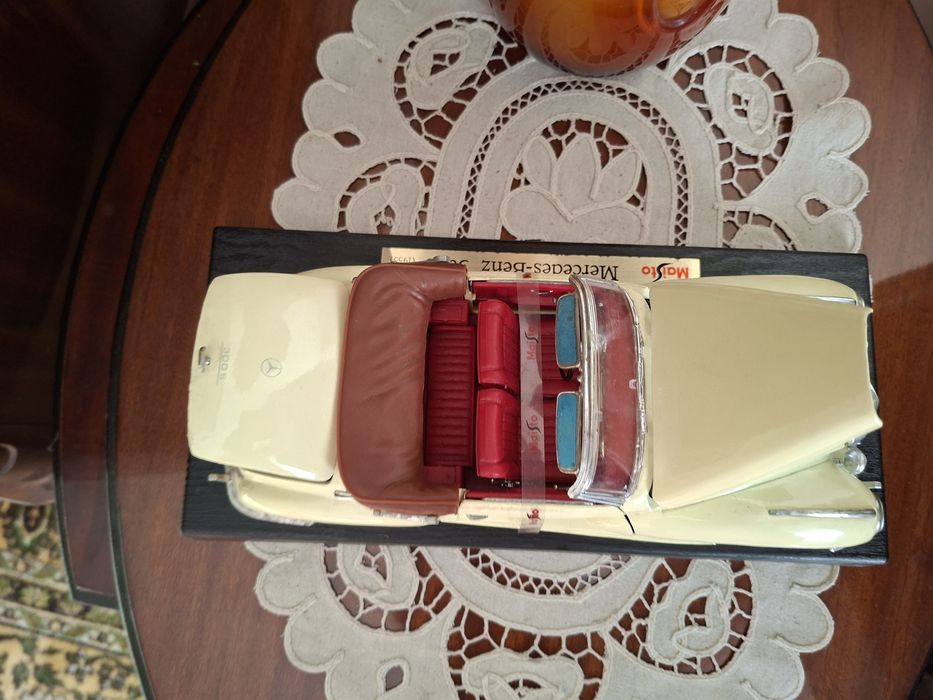 Maisto 1955 Mercedes-Benz 300S (лят автомобил - мащаб 1:18)