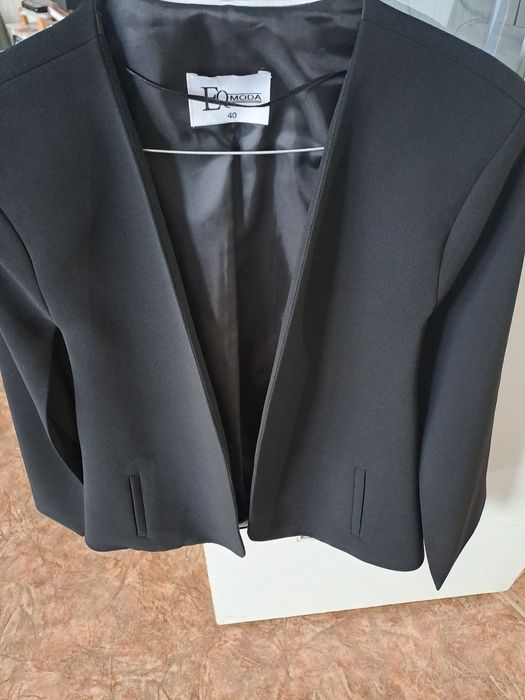 Продам женский пиджак