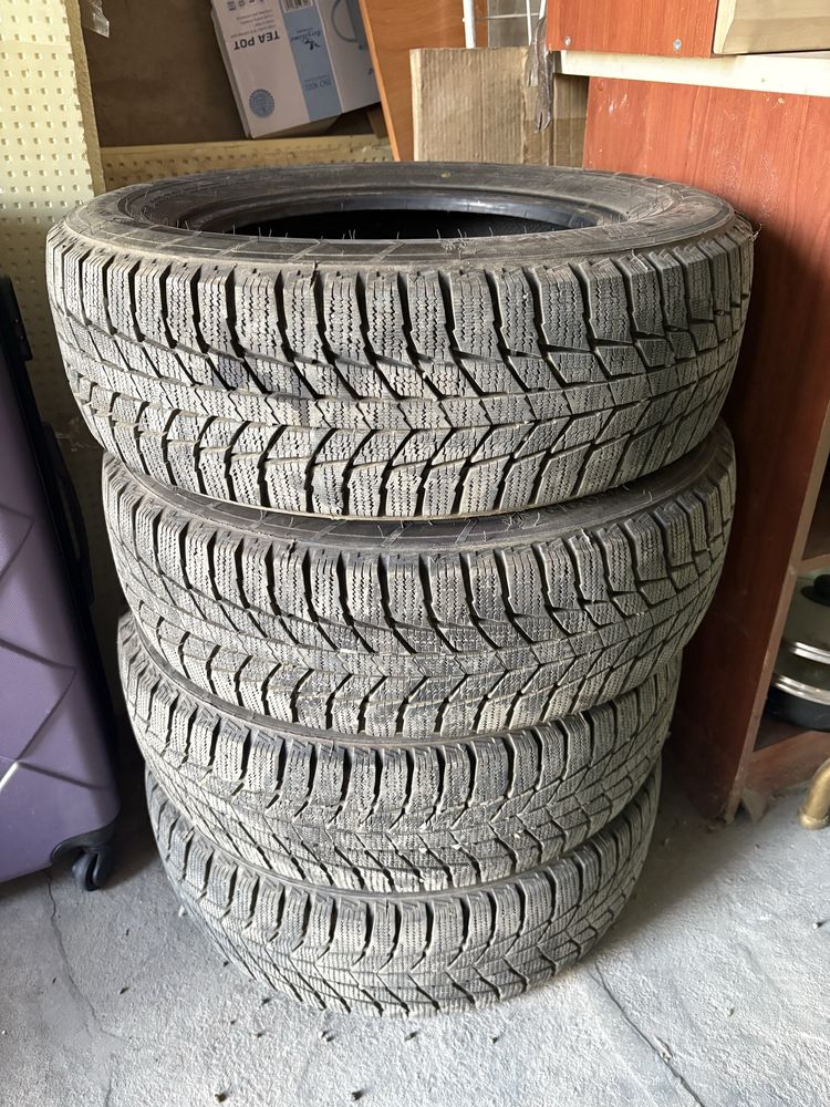 Продам зимние шины