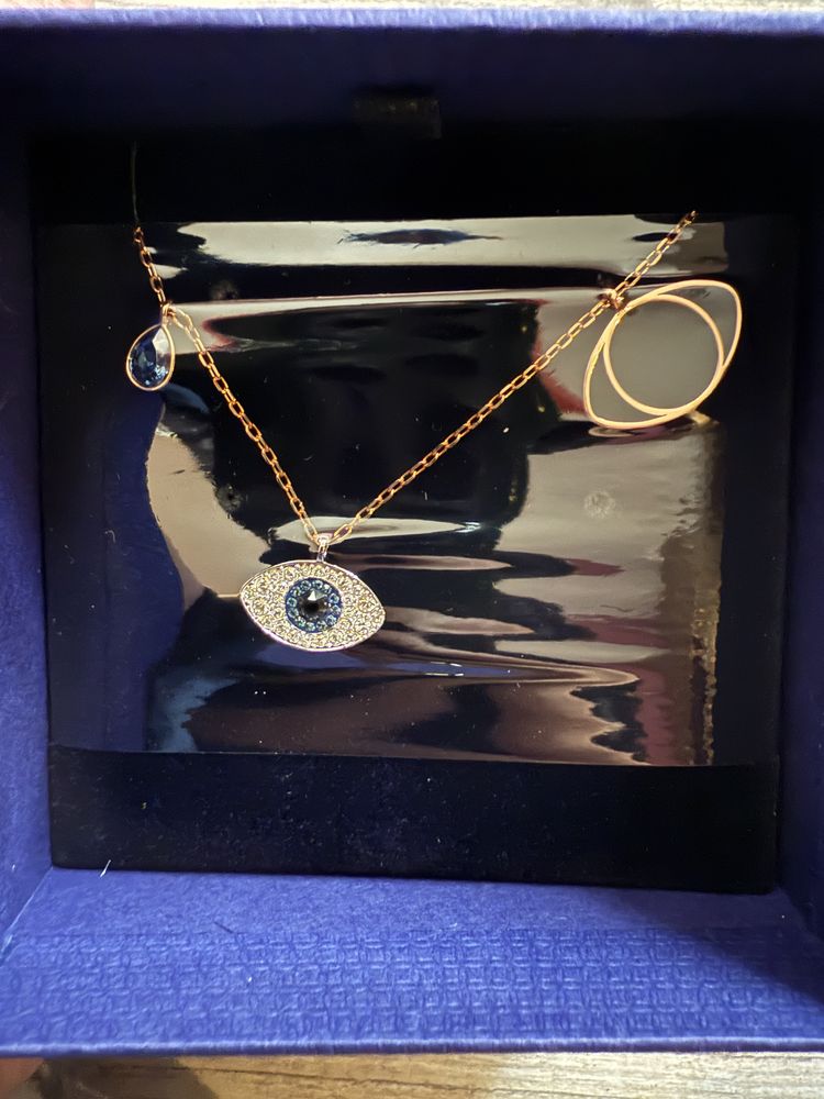 Колиета Swarovski Сваровски
