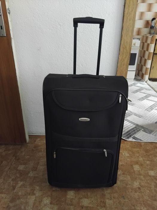 Марков куфар за багаж