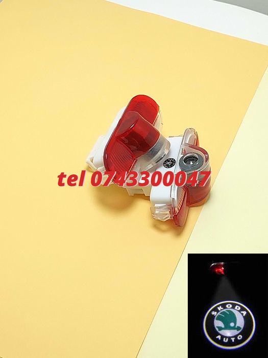 Proiectoare Logo Skoda Octavia 2007  2012 Portiera  Led Laser em