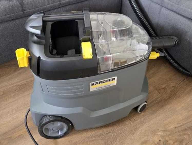 Inchiriez aspirator profesional Karcher injectie-extractie
