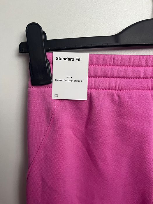 Розово долнище на Nike