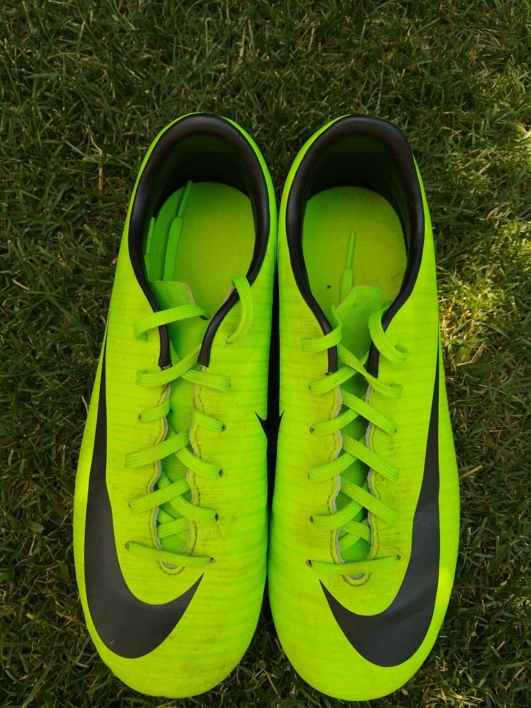 Бутонки nike mercurial