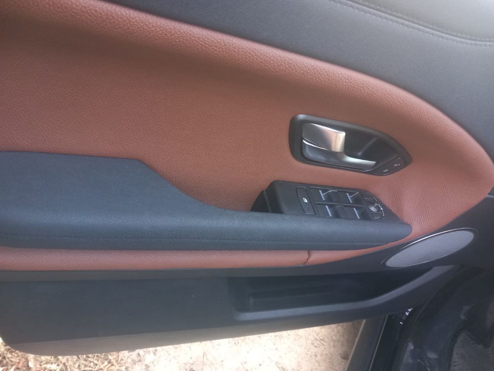 vand range rover evoque (pret negociabil)