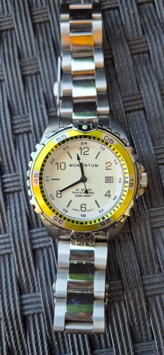 Мыжки часовник Momentum Splash