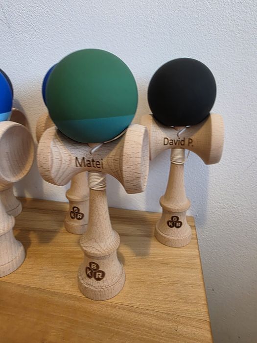 Kendama kbr noi personalizate cu nume gravat