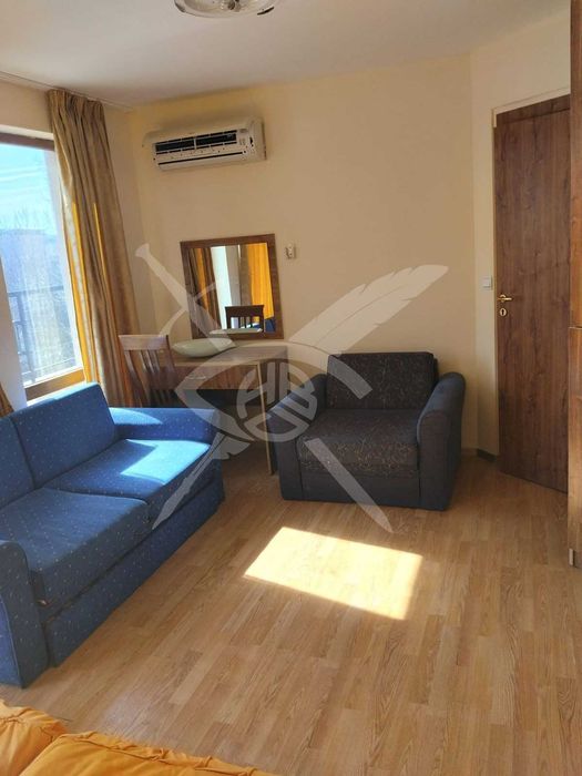 Продава се Двустаен апартамент в к.к. Слънчев бряг - 100 кв.м за 905 €/кв.м - Снимка #2