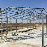 Hale metalice, structuri metalice, ferme și stâlpi din ipe