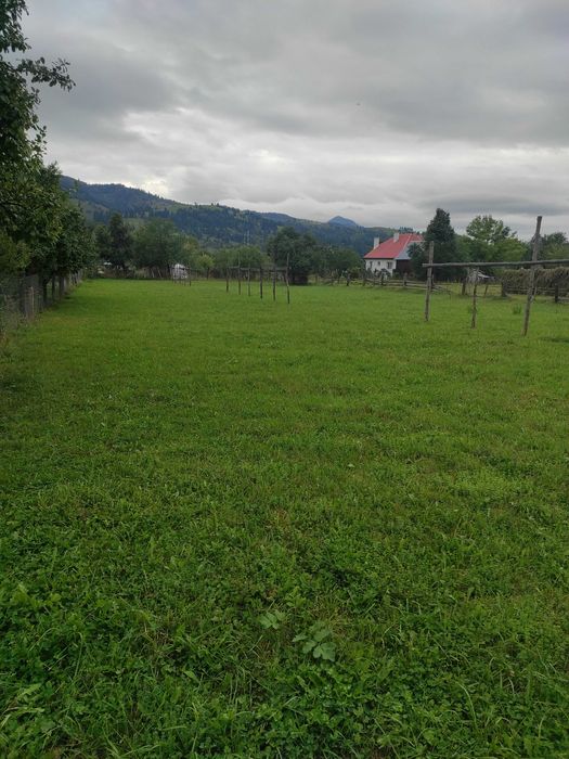 Vând teren intravilan în Lunca Ilvei aproape de centrul comunei
