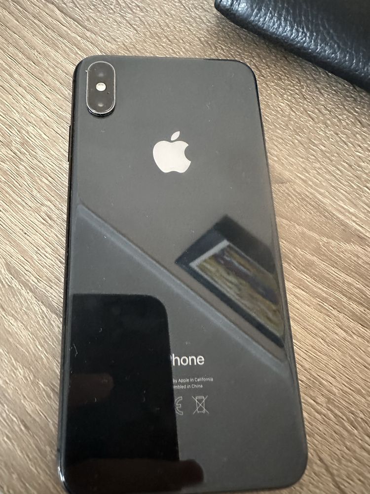 Iphone Xs Max черен