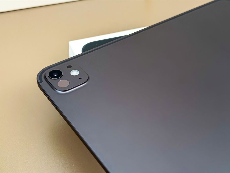 iPad Pro 13 inch M4 | 256gb | 100% Baterie