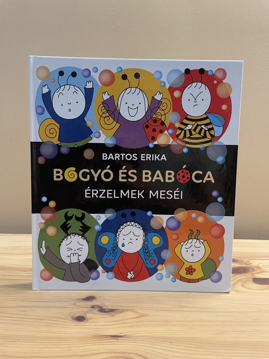 Carte in limba maghiara