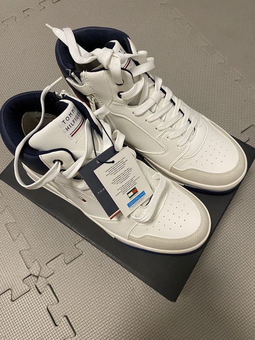 Adidasi tommy hilfiger