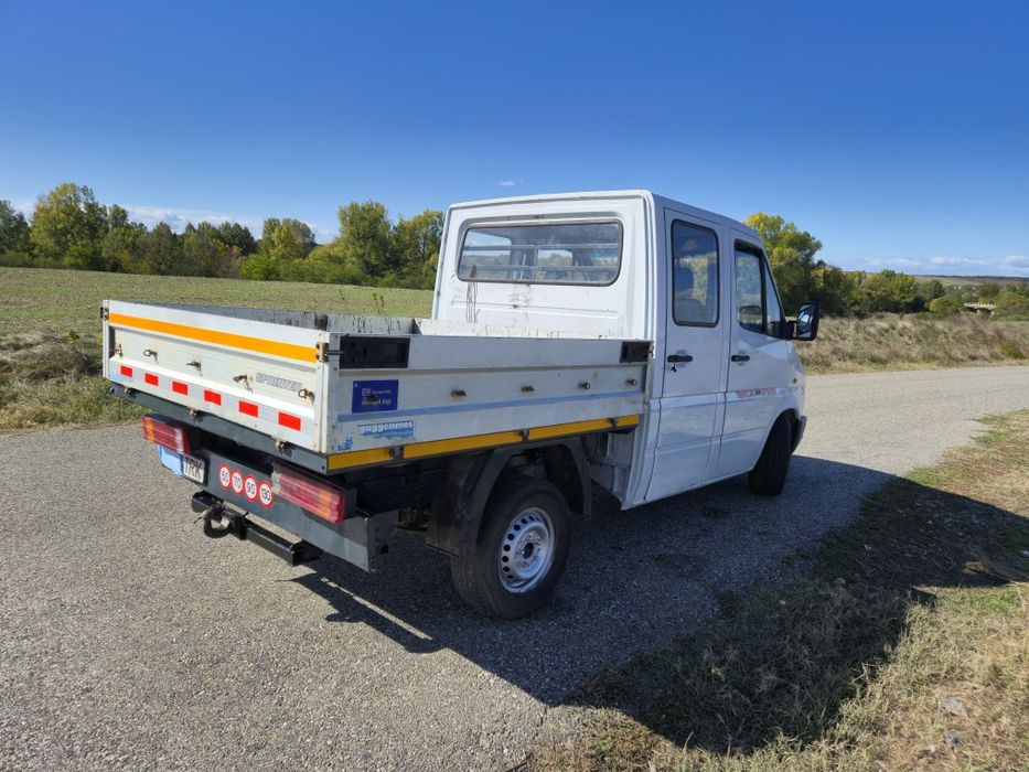 Mercedes doka 7 locuri 208D