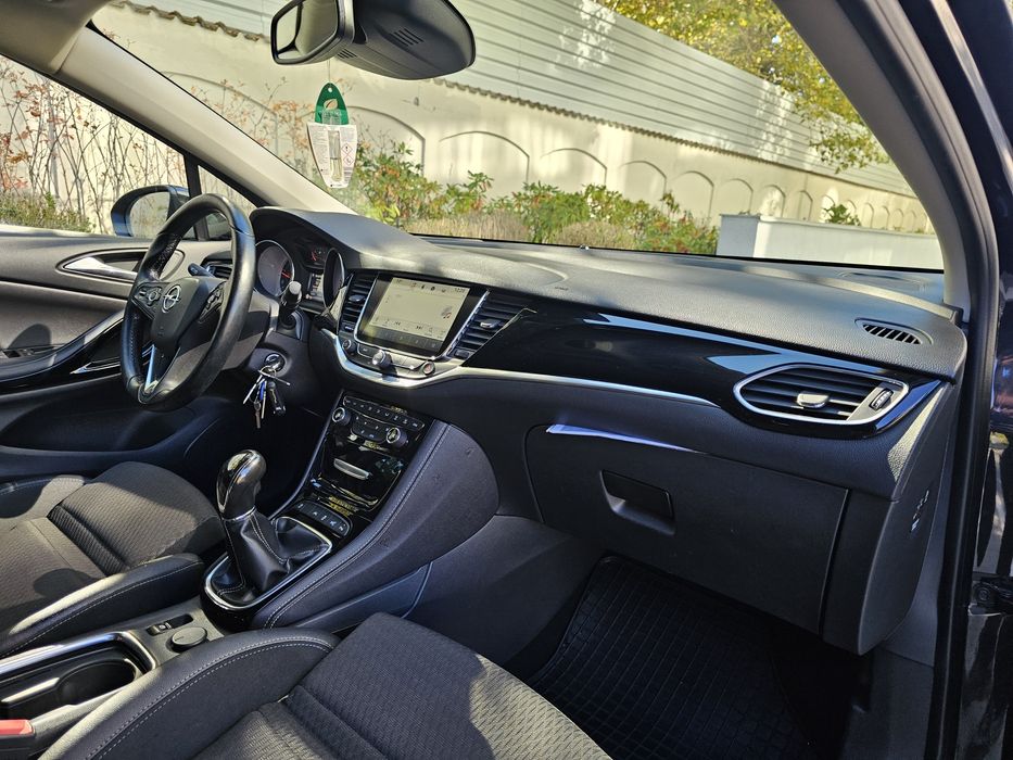 Opel astra k 2017  1.6d biturbo 160cp  AUTO CU MULTE EXTRA DOTARI