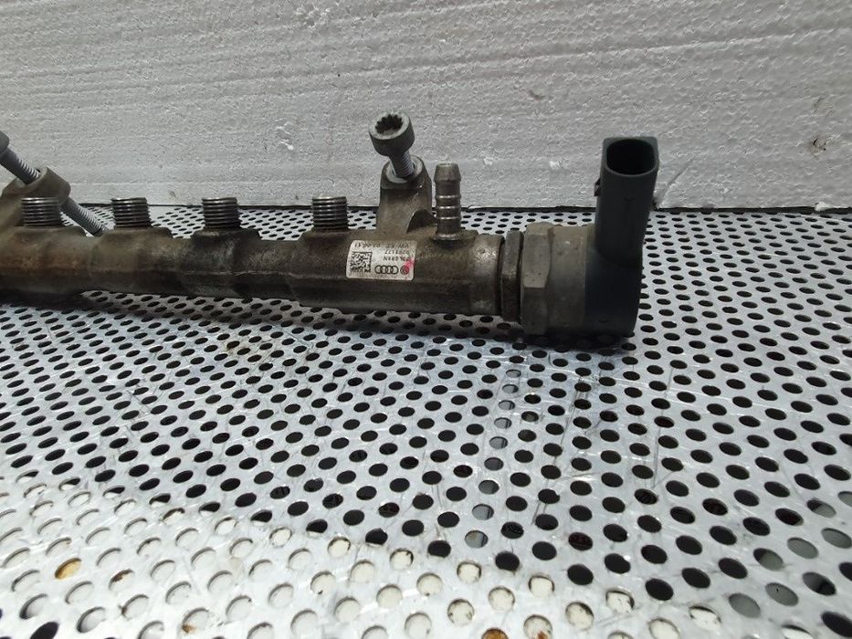Rampa injectoare VOLKSWAGEN PASSAT CC 357 2008 - 2012 2.0 TDI CBAB, CFFB  057130764AB ; 0281006075