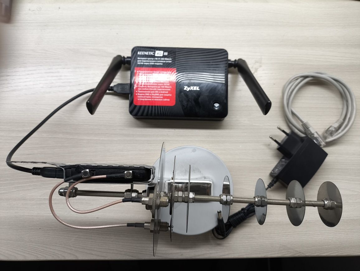 4g e-8372 модем, комплект
