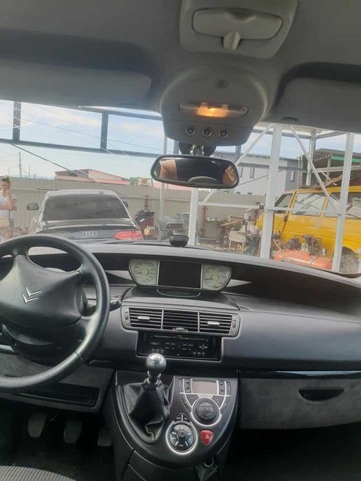 Dezmembrez Citroen C8 2.2 benzina 16 V, 2.0 hdi, 2.2 HDI , an 2004