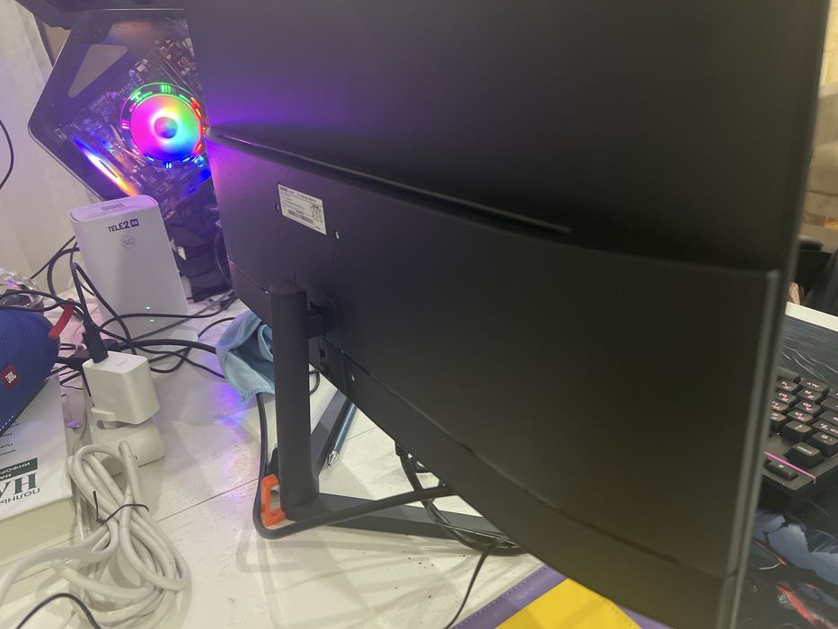 Продаеться  монитор