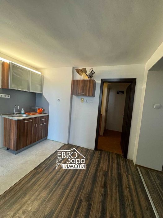 Продава се Къща в Стара Загора, Казански - изток - 450 кв.м за 1000 €/кв.м - Снимка #3