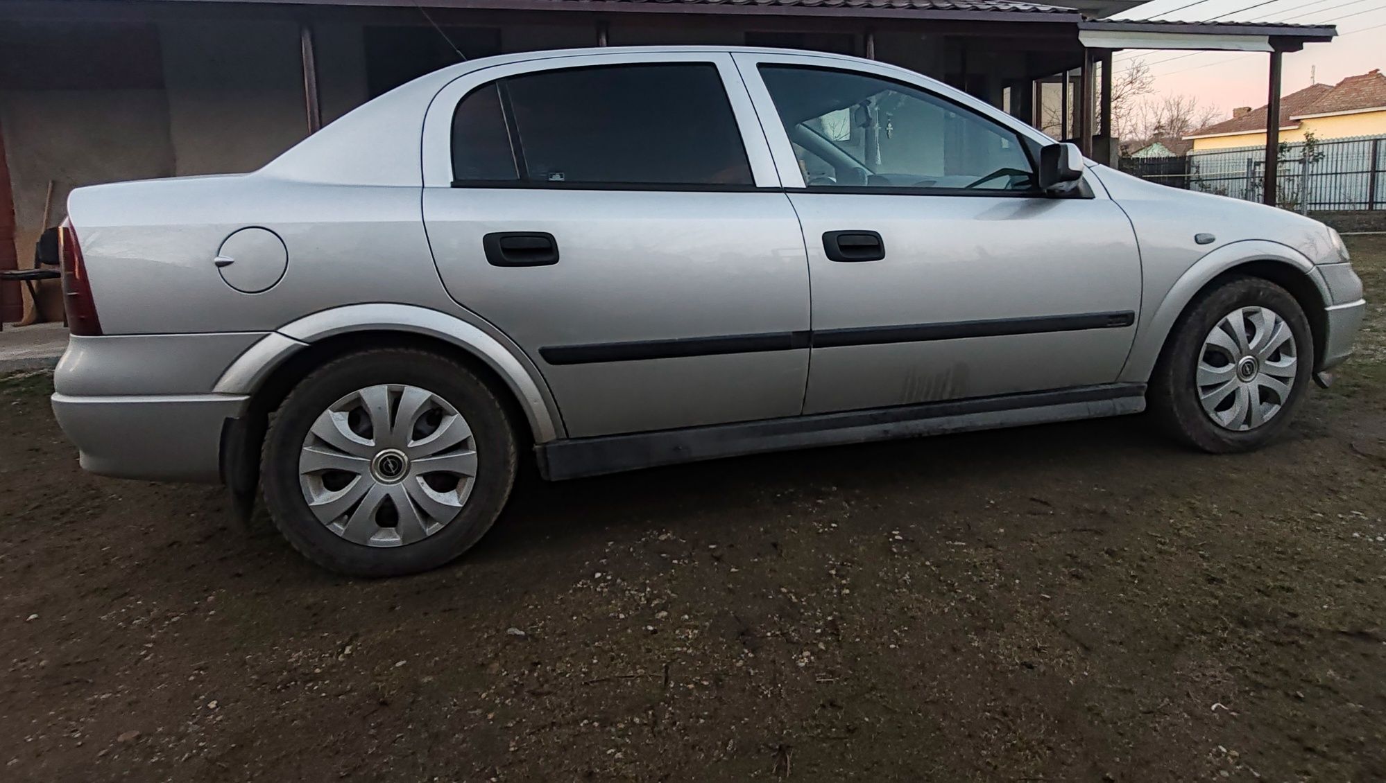 Vând Opel Astra G 1.6