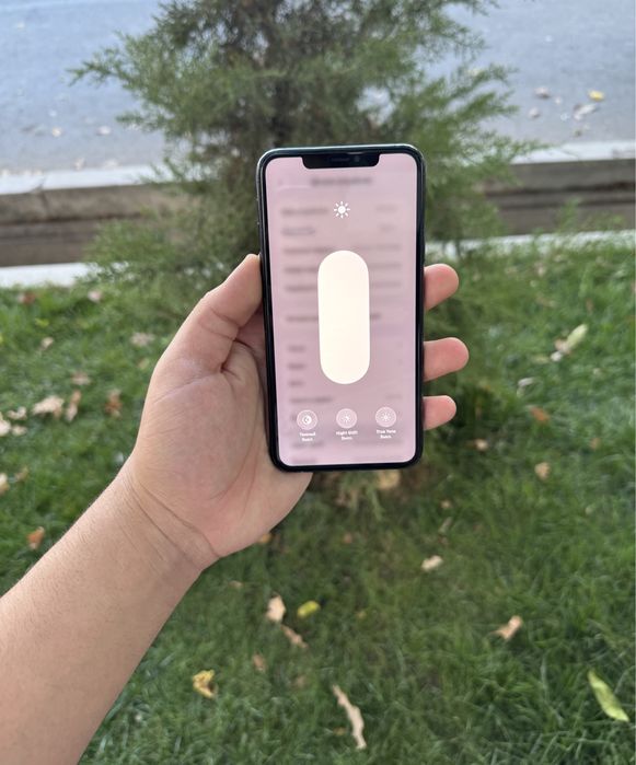 Iphone 11 Pro max Ideal 64gb yomkst 77 Feys ishlamid ekran radnoy