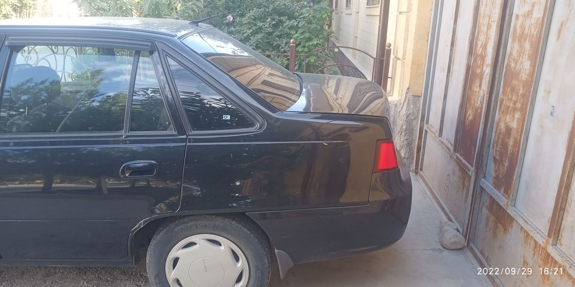 Автомобиль нексия