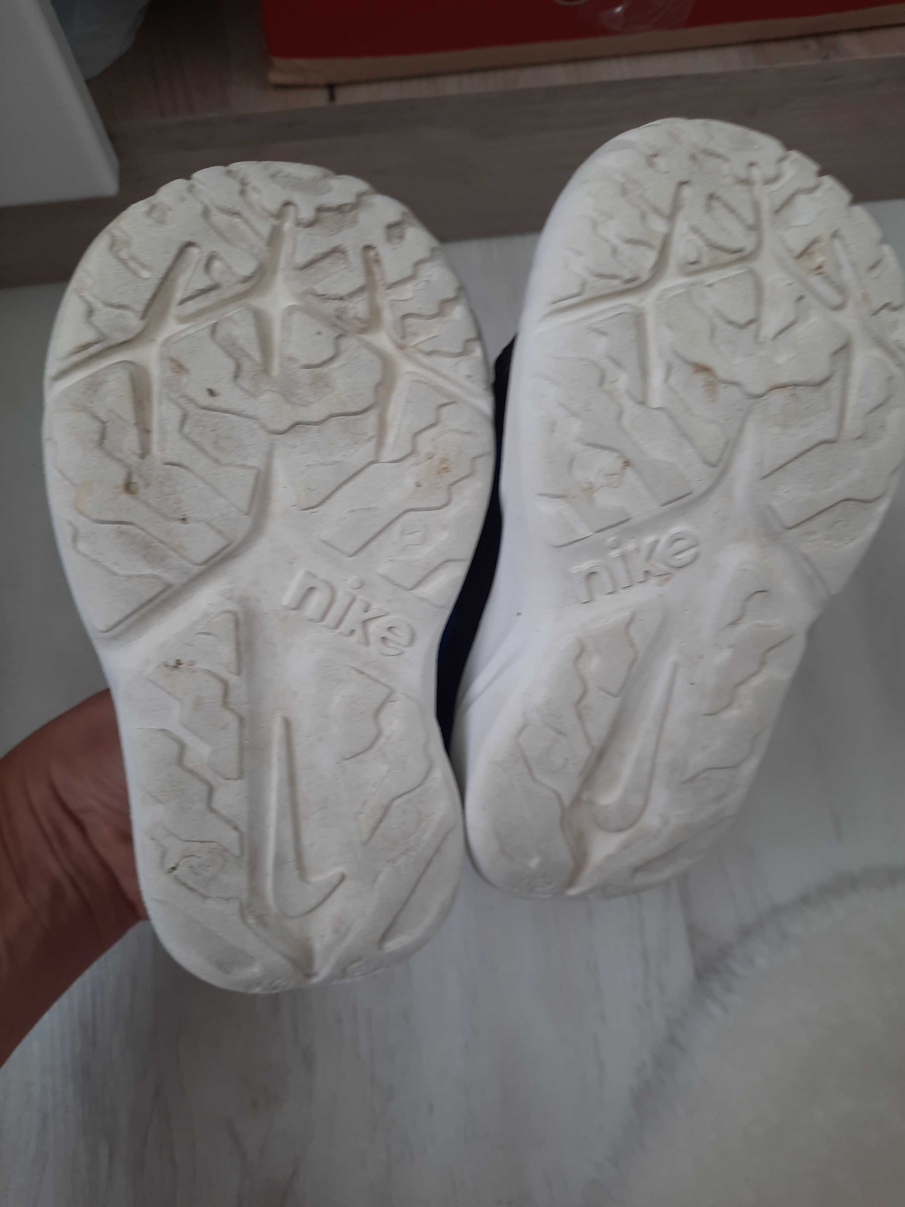 Детски маратонки Nike 23,5н