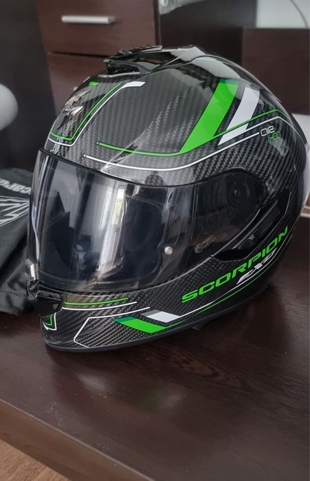 Casca Scorpion Exo 1400 evo 2 CARBON
