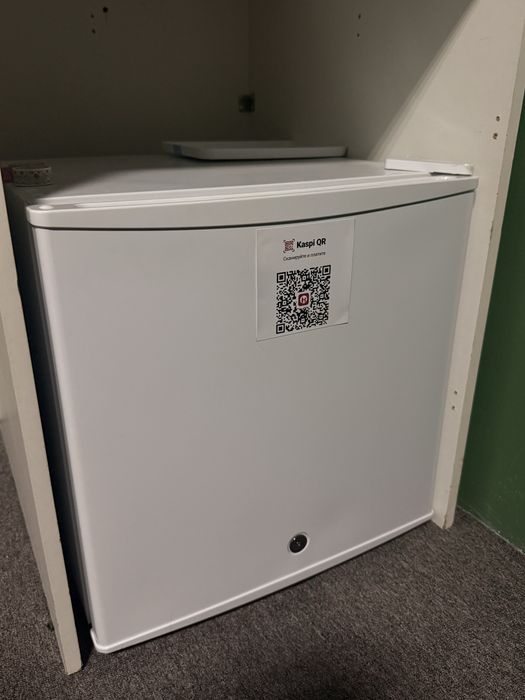 Мини холодильник с морозка