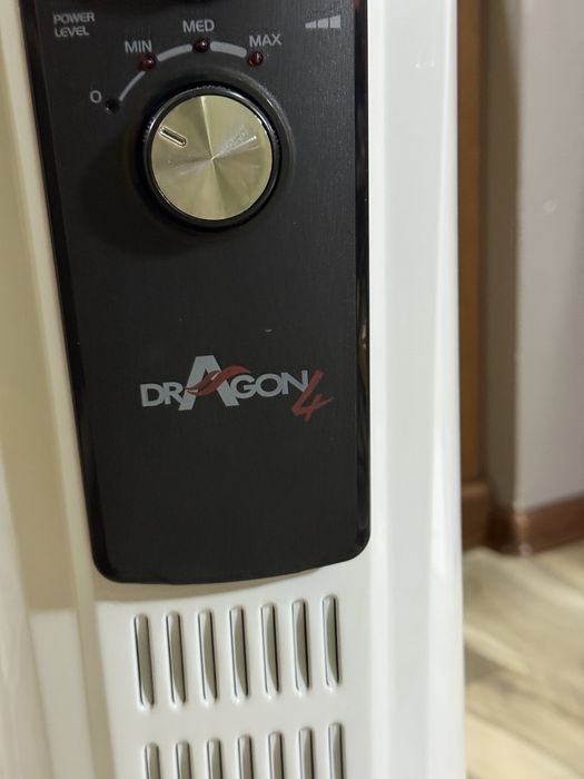 Маслен Радиатор Delonghi Dragon 4 термостат