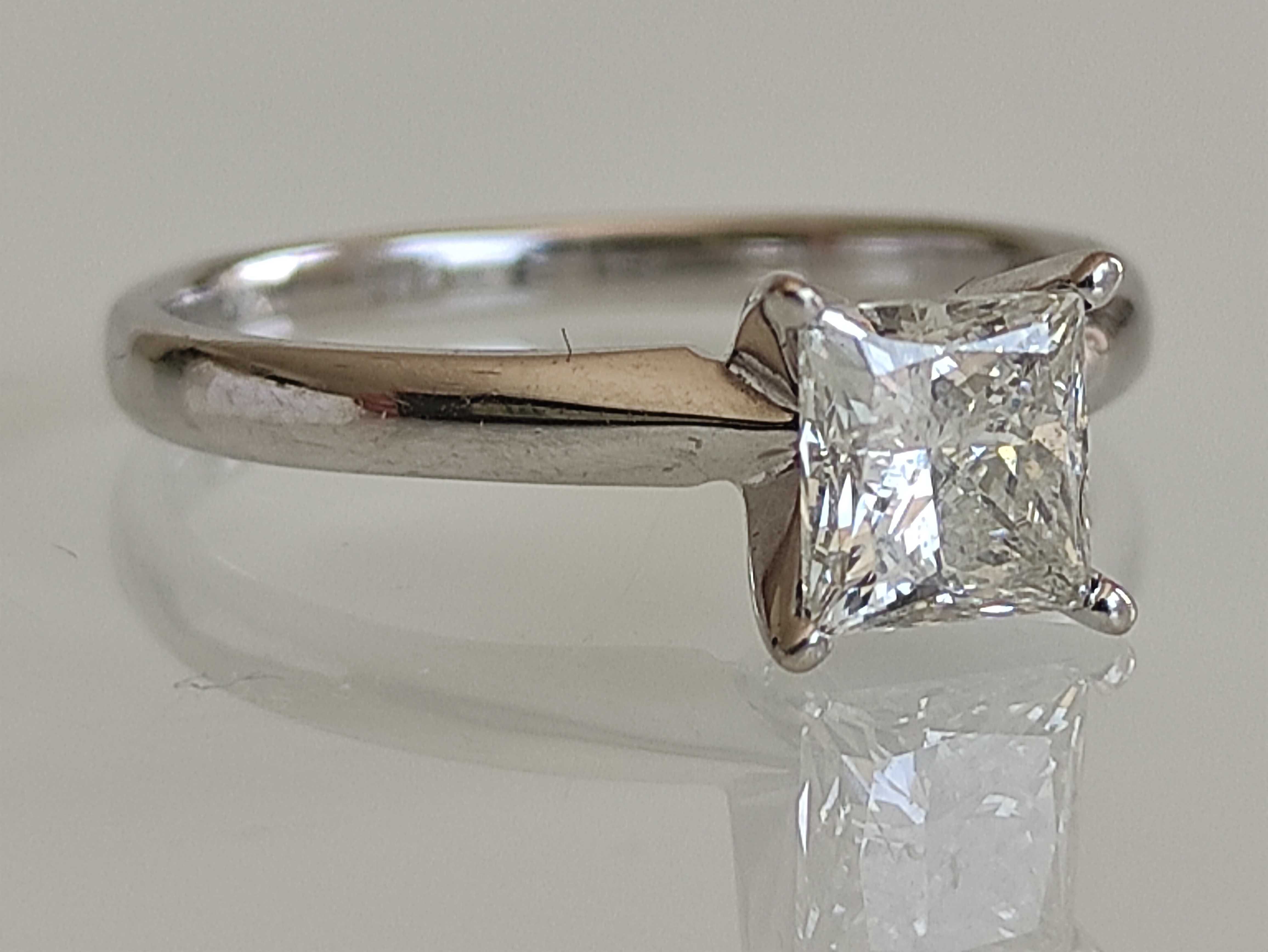 Inel aur 14k cu diamant 0.98ct princess