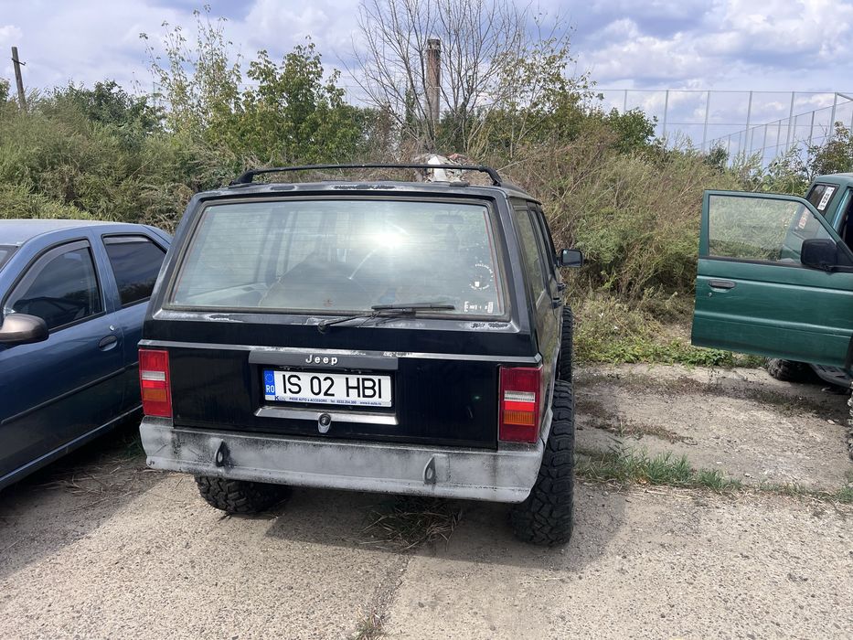 Jeep cherokee 2.5 benzina