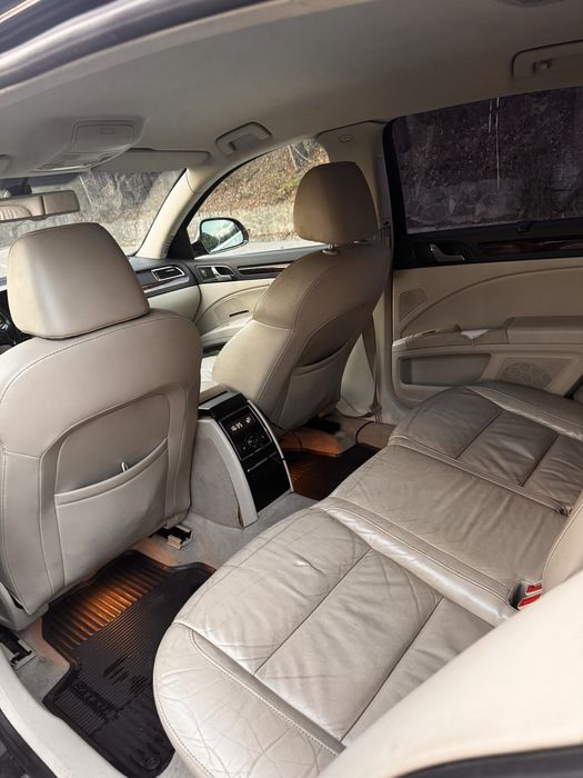 Skoda Superb 2-cutie automata