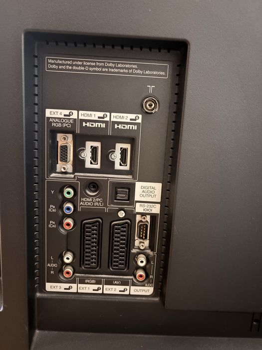 Televizor LCD Sharp 46”