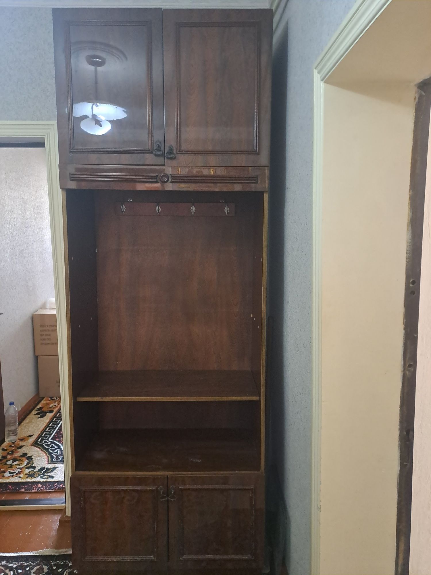 Продаеться мебель