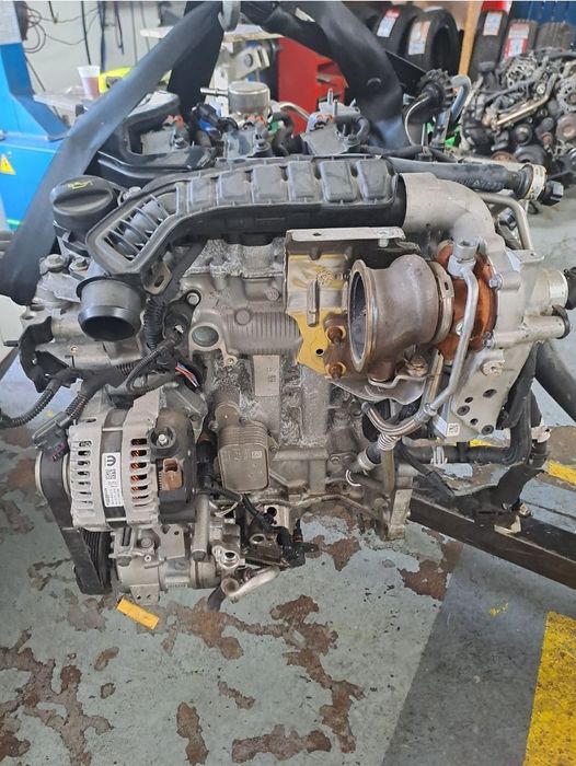 HN05 Motor 1.2 benzina opel grandland 2024 7000 mile /peugeot 2008 far