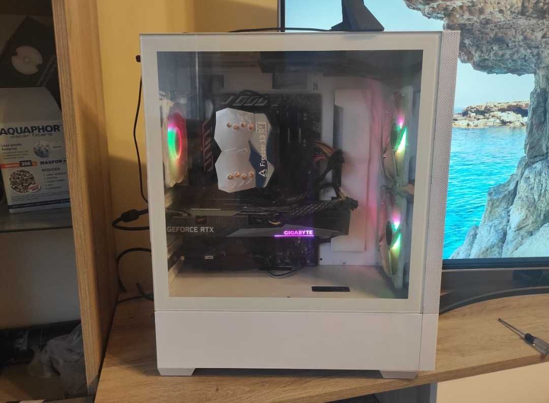 Gaming компютър Intel Core i5-8600, Gigabyte GeForce® RTX™ 3060 Ti OC