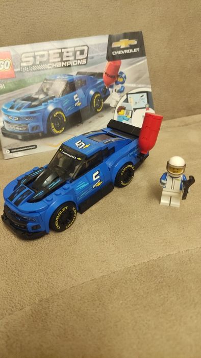 LEGO Speed Champions 75891 - Състезателна кола Chevrolet Camaro ZL1