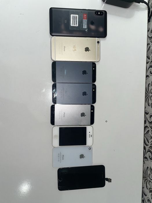 Продам IPhone на запчасти