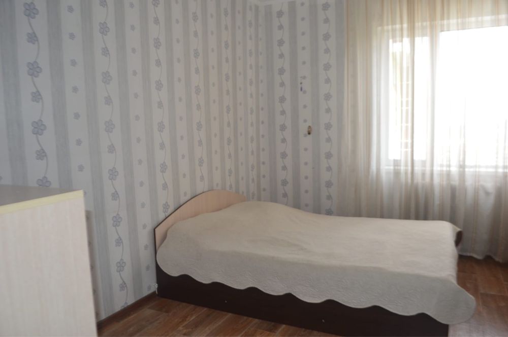 Продается кровать для спальни