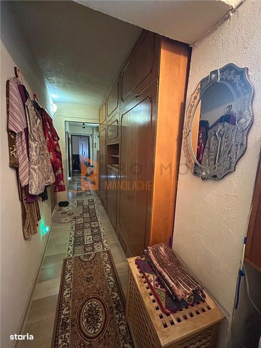 Apartament 3 camere cf1 decomandat zona Centru