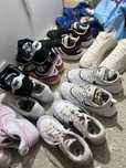 Vand urgent lot de adidasi